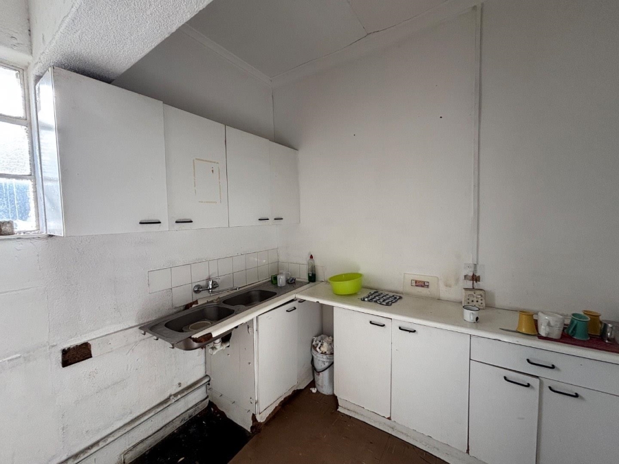 To Let commercial Property for Rent in Paarden Eiland Western Cape